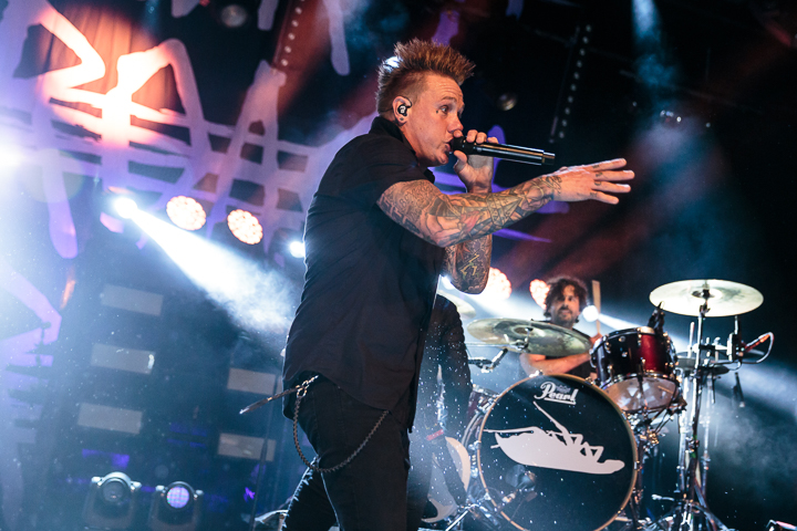 Papa Roach @ Trix, foto 7, foto's door Dorien Goetschalckx - FrontView Magazine