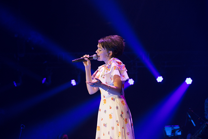 Houden van Griffelrock @ Sportpaleis, picture 2, photographed by Frank Lambrechts - FrontView Magazine