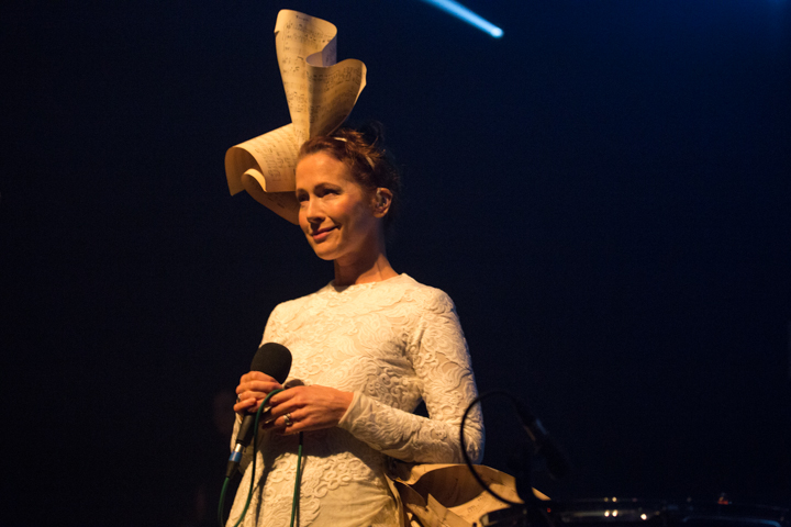 Lamb @ Ancienne Belgique, picture 8, photographed by Dieter  Boone - FrontView Magazine