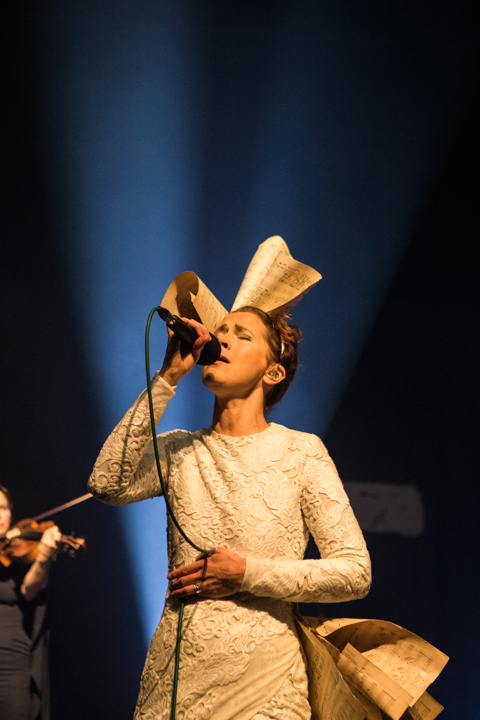Lamb @ Ancienne Belgique, picture 23, photographed by Dieter  Boone - FrontView Magazine