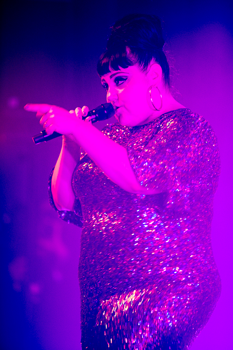 Beth Ditto @ l'Aéronef Lille, picture 8, photographed by FrontView Magazine