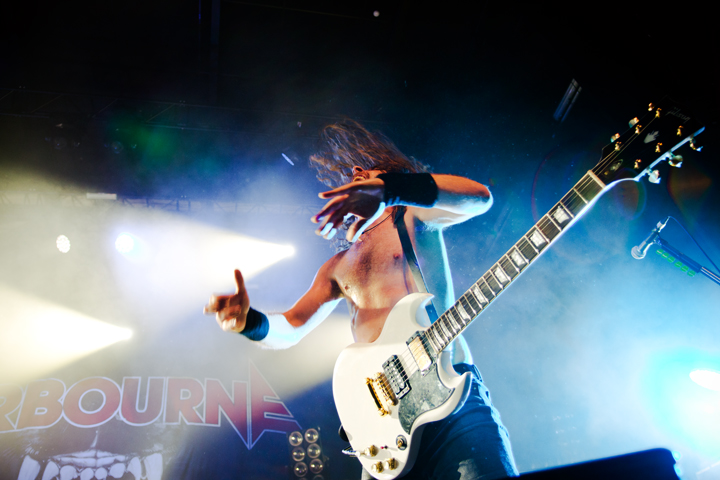 Airbourne @ Het Depot, picture 6, photographed by Magali Decamps - FrontView Magazine