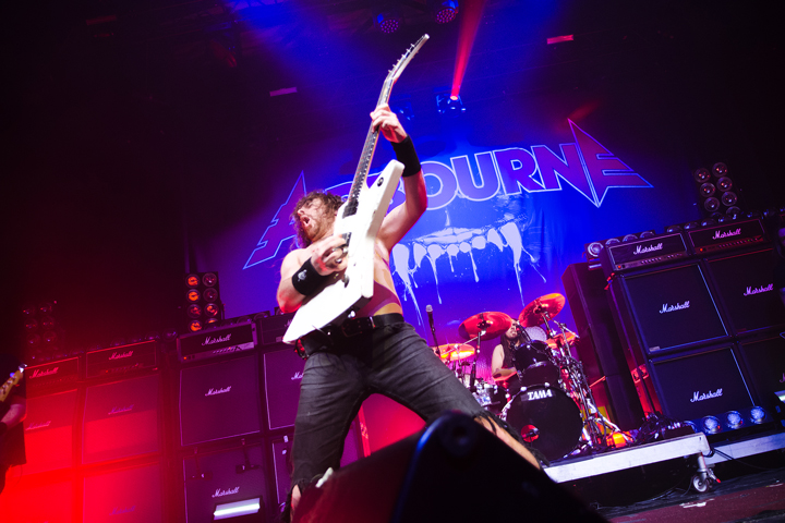Airbourne @ Het Depot, picture 16, photographed by Magali Decamps - FrontView Magazine
