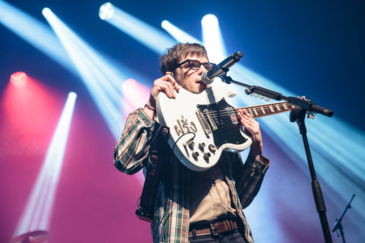 Weezer @ AB, picture 1, photographed by Dorien Goetschalckx - FrontView Magazine