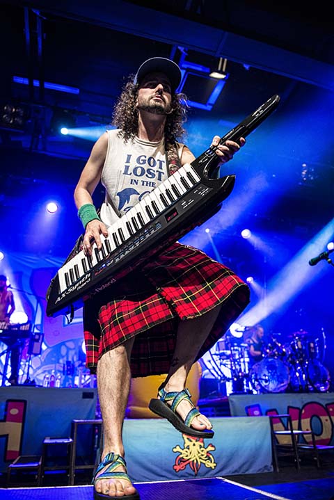 Alestorm @ Trix, foto 10, foto's door Jef Peeters - FrontView Magazine