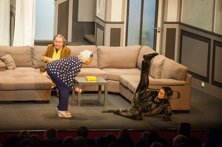 Zij heeft een kat en ik nen hond @ echt Antwaarps teater, foto 9, foto's door Goele Bormans - FrontView Magazine
