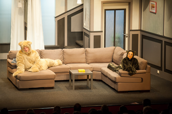 Zij heeft een kat en ik nen hond @ echt Antwaarps teater, foto 36, foto's door Goele Bormans - FrontView Magazine