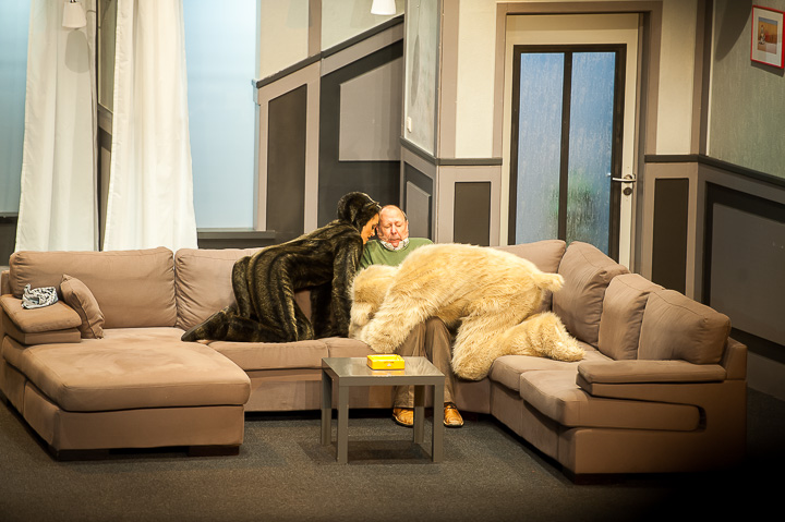Zij heeft een kat en ik nen hond @ echt Antwaarps teater, foto 48, foto's door Goele Bormans - FrontView Magazine