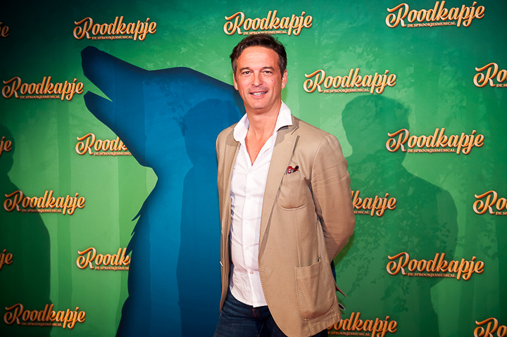 Première Roodkapje @ Stadsschouwburg Antwerpen, picture 25, photographed by Goele Bormans - FrontView Magazine