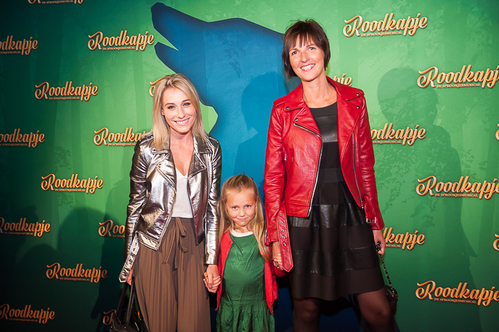 Première Roodkapje @ Stadsschouwburg Antwerpen, picture 39, photographed by Goele Bormans - FrontView Magazine
