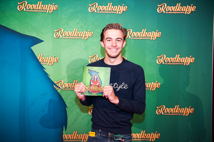 Première Roodkapje @ Stadsschouwburg Antwerpen, picture 48, photographed by Goele Bormans - FrontView Magazine