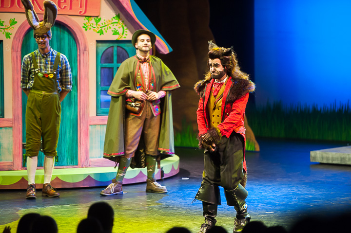 Première Roodkapje @ Stadsschouwburg Antwerpen, picture 52, photographed by Goele Bormans - FrontView Magazine