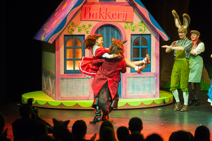 Première Roodkapje @ Stadsschouwburg Antwerpen, picture 71, photographed by Goele Bormans - FrontView Magazine
