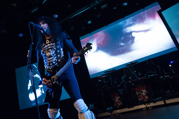 W.A.S.P. @ Trix, foto 2, foto's door Dorien Goetschalckx - FrontView Magazine
