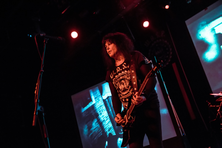W.A.S.P. @ Trix, foto 5, foto's door Dorien Goetschalckx - FrontView Magazine