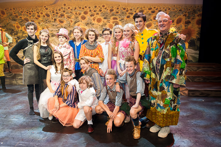 Première Ridders van de Ronde Keukentafel @ Theater 't Eilandje, foto 33, foto's door Goele Bormans - FrontView Magazine