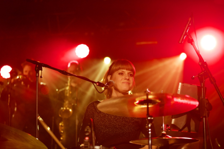 Isolde et Les Bens @ Vooruit, picture 1, photographed by Bart Baevegems - FrontView Magazine