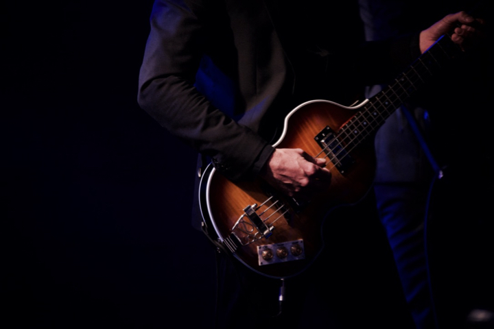 Isolde et Les Bens @ Vooruit, picture 11, photographed by Bart Baevegems - FrontView Magazine