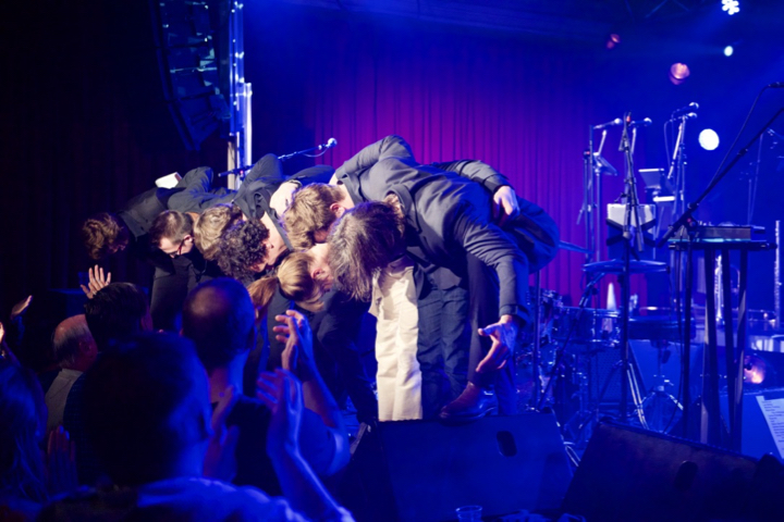 Isolde et Les Bens @ Vooruit, picture 34, photographed by Bart Baevegems - FrontView Magazine