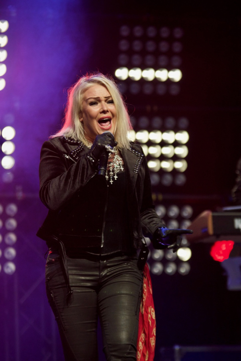 Kim Wilde @ Kursaal Oostende, picture 10, photographed by Bart Baevegems - FrontView Magazine