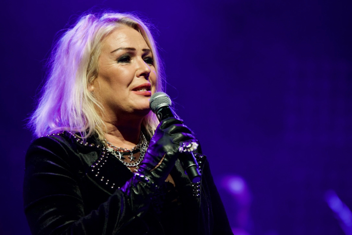 Kim Wilde @ Kursaal Oostende, picture 16, photographed by Bart Baevegems - FrontView Magazine