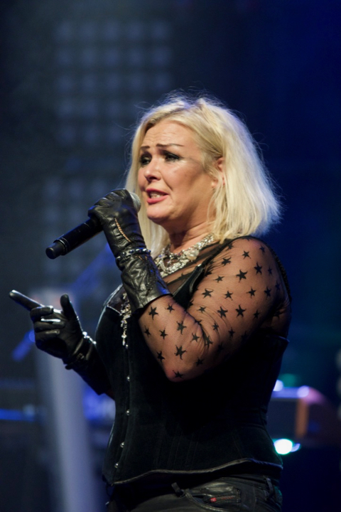 Kim Wilde @ Kursaal Oostende, picture 26, photographed by Bart Baevegems - FrontView Magazine