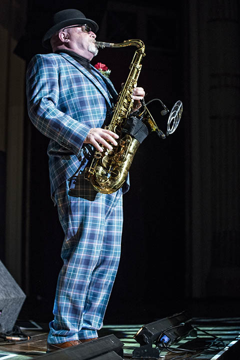 Madness @ De Roma, picture 11, photographed by Jef Peeters - FrontView Magazine