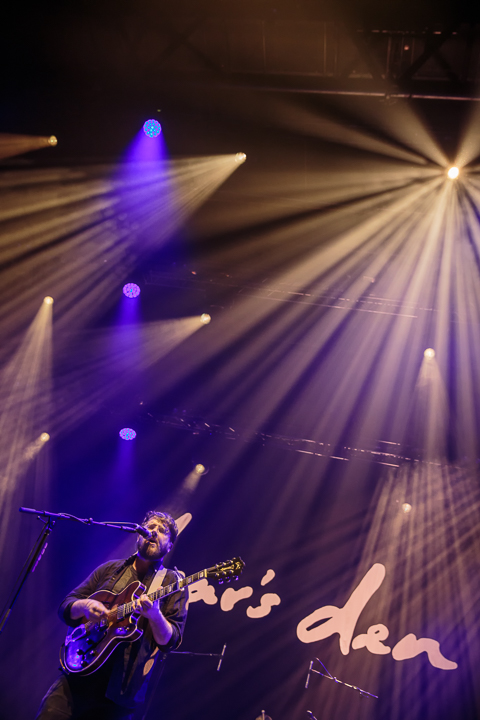 Bear's Den @ Lotto Arena, picture 1, photographed by Dorien Goetschalckx - FrontView Magazine