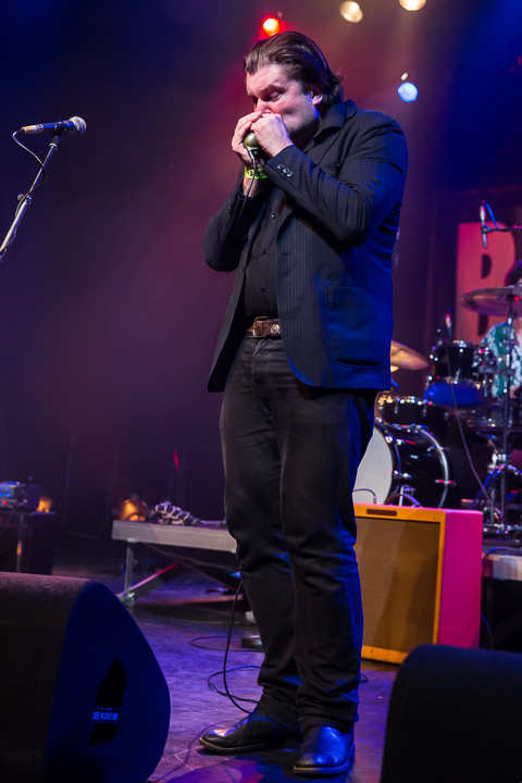 GILES ROBSON BAND (UK) @ Blues in Schoten, picture 1, photographed by Marc Verdonck - FrontView Magazine