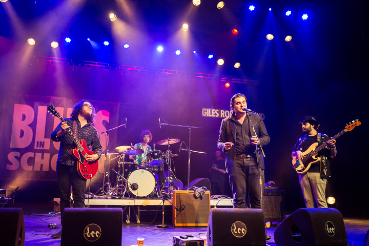 GILES ROBSON BAND (UK) @ Blues in Schoten, picture 11, photographed by Marc Verdonck - FrontView Magazine