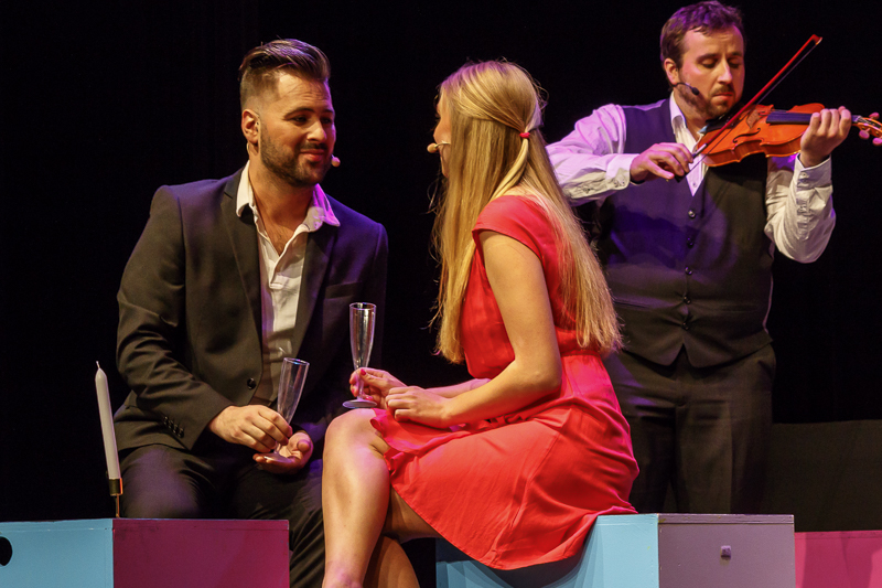 Premiere Musical Legally Blonde @ CC Vredeberg, picture 7, photographed by Alex Wyckmans - FrontView Magazine