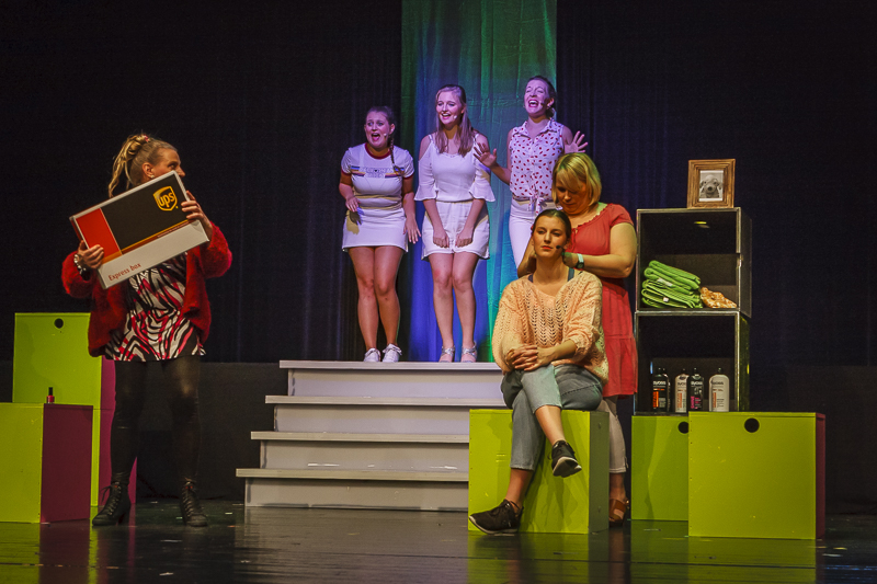 Premiere Musical Legally Blonde @ CC Vredeberg, picture 19, photographed by Alex Wyckmans - FrontView Magazine