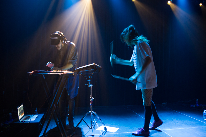 Noga Erez @ Ancienne Belgique, foto 17, foto's door Dieter  Boone - FrontView Magazine