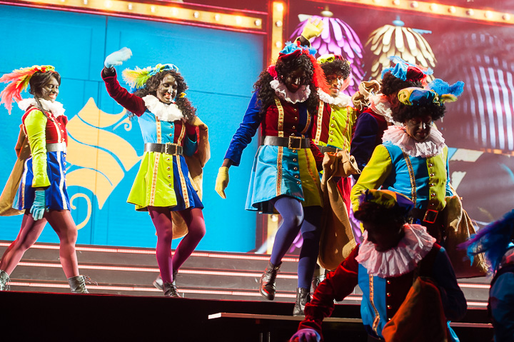 De Grote Sinterklaasshow 2017 @ Sportpaleis, foto 3, foto's door Dimitri Vanlommel - FrontView Magazine