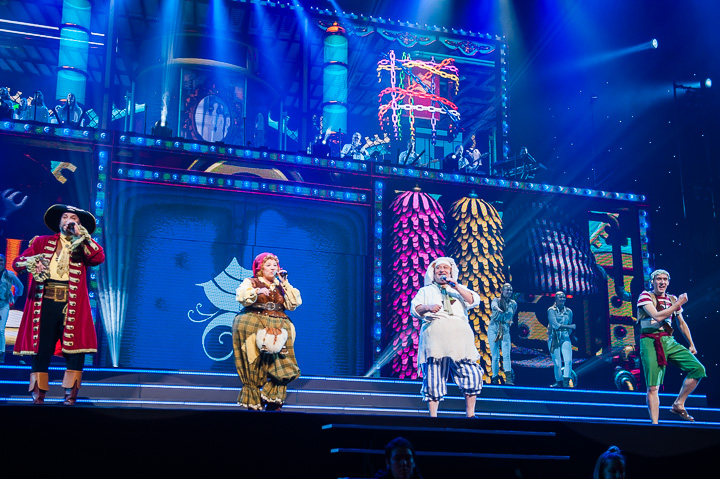 De Grote Sinterklaasshow 2017 @ Sportpaleis, foto 8, foto's door Dimitri Vanlommel - FrontView Magazine