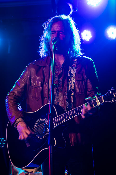 Light Of Day Benefiet @ Club 27 Edegem, picture 7, photographed by Kris Saelen - FrontView Magazine