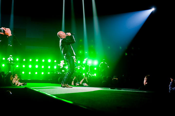 10 Jaar Stan Van Samang @ Sportpaleis, picture 7, photographed by Dimitri Vanlommel - FrontView Magazine