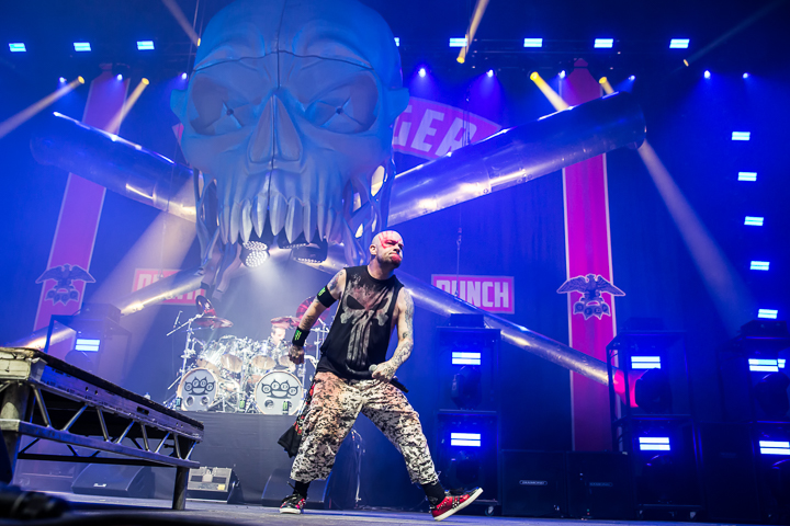Five Finger Death Punch @ Lotto Arena, picture 11, photographed by Dorien Goetschalckx - FrontView Magazine