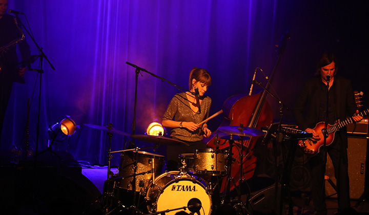 Isolde @ De Casino, picture 9, photographed by dirk janssens - FrontView Magazine