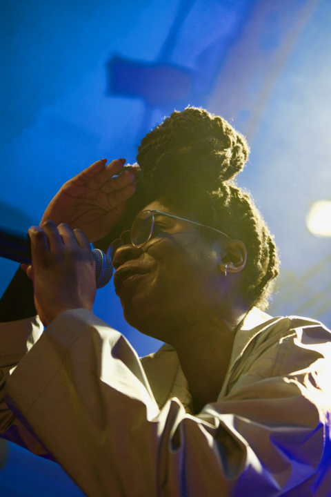Coely @ De Casino, picture 14, photographed by Bart Baevegems - FrontView Magazine