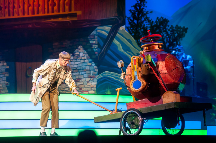 Samson & Gert Kerstshow @ Plopsaland, picture 10, photographed by Goele Bormans - FrontView Magazine