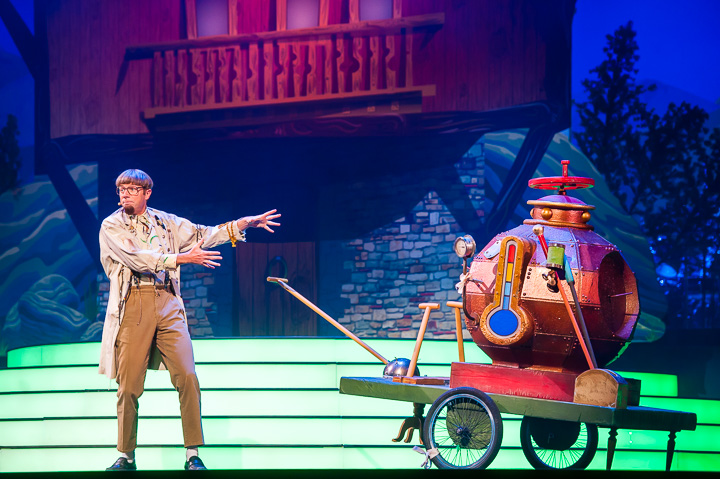 Samson & Gert Kerstshow @ Plopsaland, picture 12, photographed by Goele Bormans - FrontView Magazine
