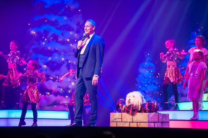 Samson & Gert Kerstshow @ Plopsaland, picture 53, photographed by Goele Bormans - FrontView Magazine