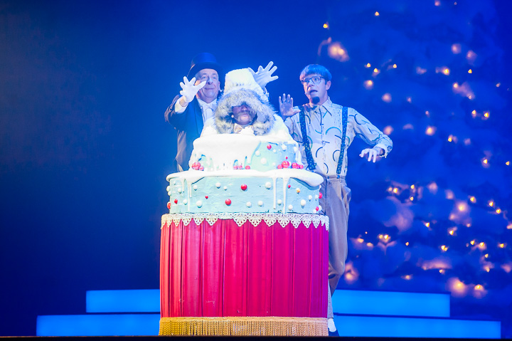 Samson & Gert Kerstshow @ Plopsaland, picture 56, photographed by Goele Bormans - FrontView Magazine