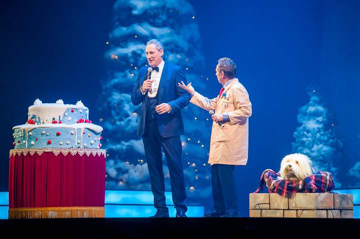 Samson & Gert Kerstshow @ Plopsaland, picture 63, photographed by Goele Bormans - FrontView Magazine