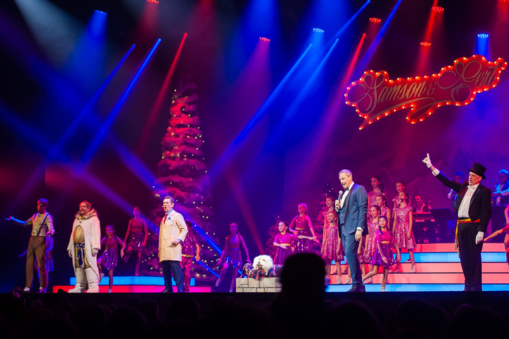 Samson & Gert Kerstshow @ Plopsaland, picture 75, photographed by Goele Bormans - FrontView Magazine