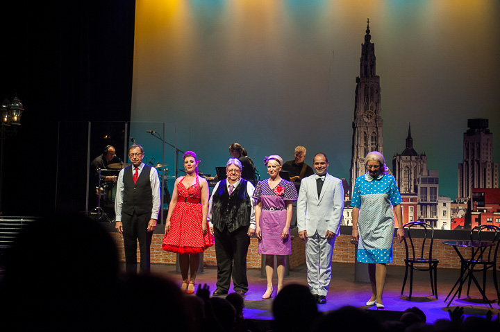 Azzek nog zou trouwen @ Rode Zaal - Fakkelteater, picture 1, photographed by Goele Bormans - FrontView Magazine