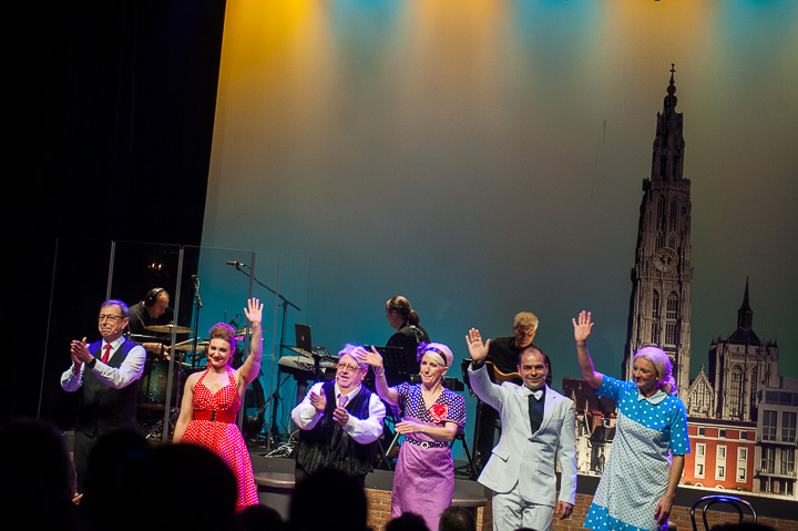 Azzek nog zou trouwen @ Rode Zaal - Fakkelteater, picture 3, photographed by Goele Bormans - FrontView Magazine