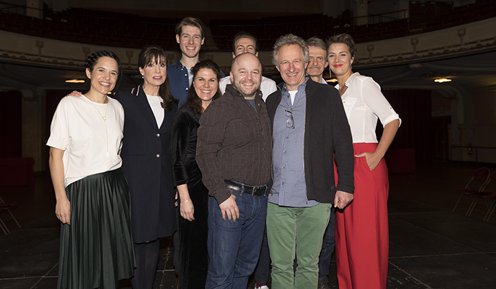 castvoorstelling Slisse en Cesar @ de Roma, picture 7, photographed by dirk janssens - FrontView Magazine
