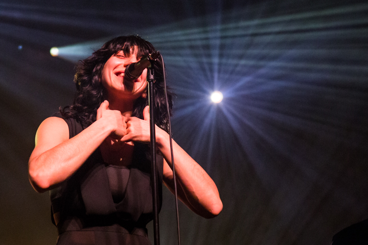 Intergalactic Lovers @ Ancienne Belgique, picture 1, photographed by Dieter  Boone - FrontView Magazine